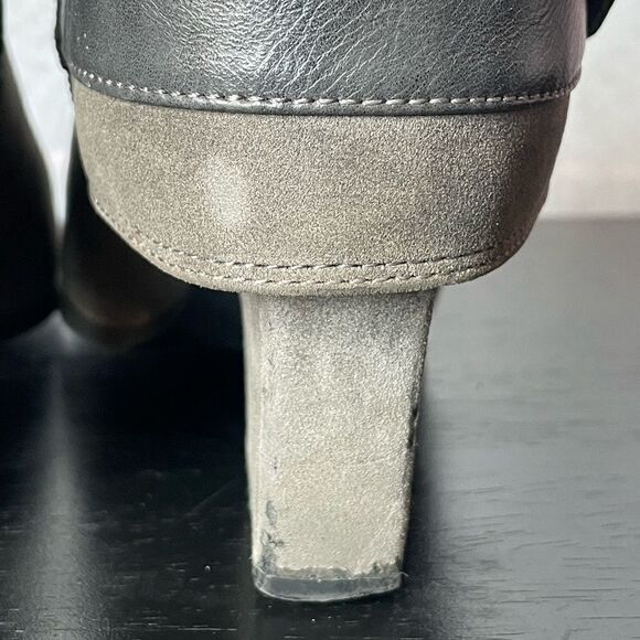 Life Stride Gray “Wendy” Suede Ankle Booties w/Straps & Buckle (Size: 7.5) - Picture 11 of 16